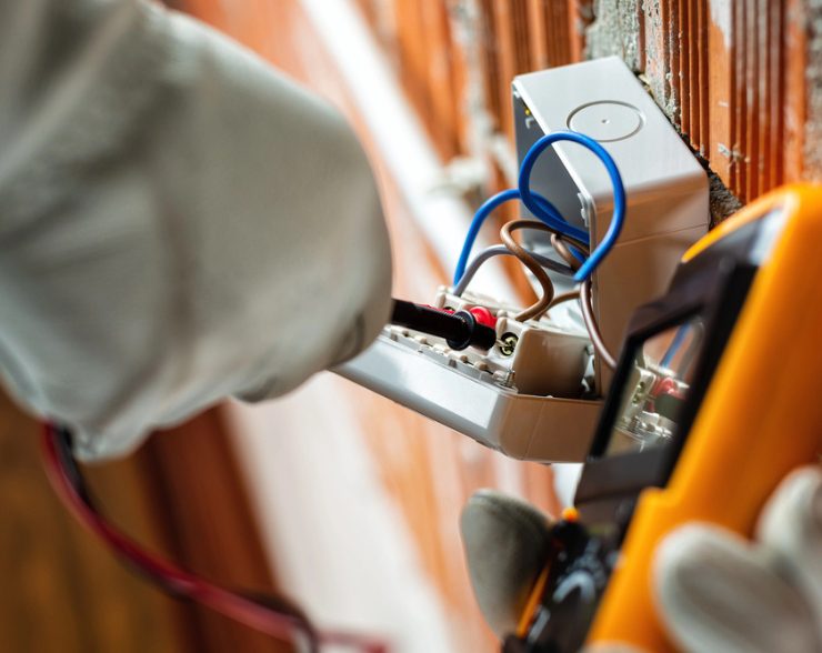 Electrician in Medina, OH